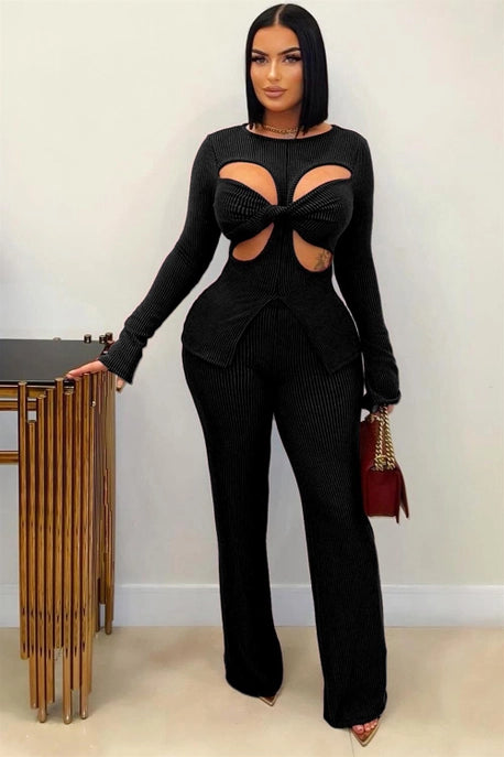 ENSEMBLE HAUT À DÉCOUPES CÔTELÉ ET PANTALON