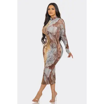 ROBE MIDI MOULANTE À COL HAUT ET MANCHES LONGUES
