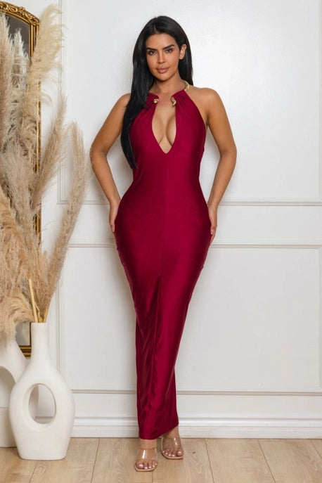 ROBE MAXI ÉLÉGANCE À COL AMÉRICAIN