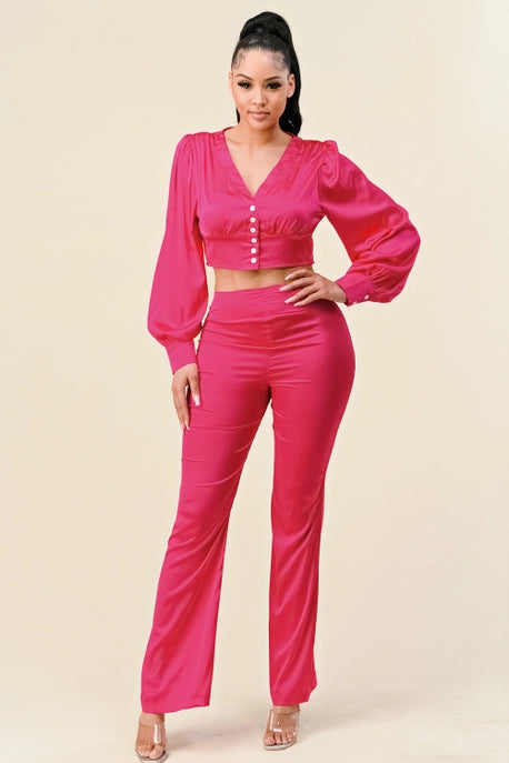 aut et pantalon à manches bouffantes