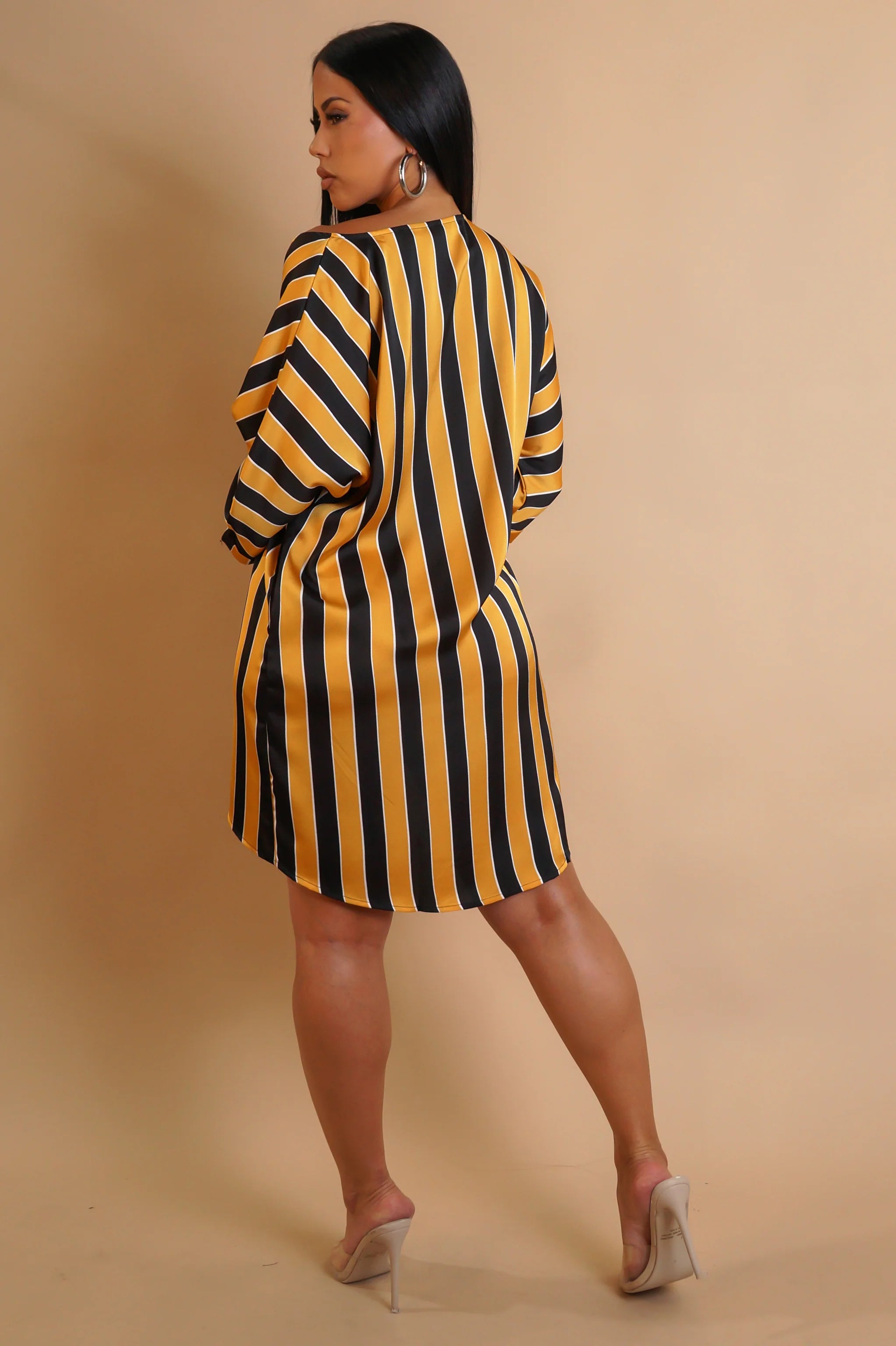 Mini-robe accrocheuse - Jaune