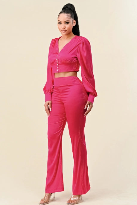 aut et pantalon à manches bouffantes