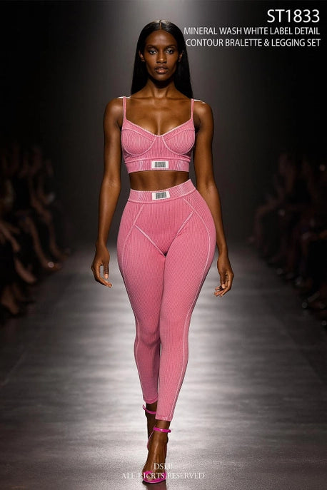ENSEMBLE BRASSIÈRE CONTOUR ET LEGGING EFFET MINÉRAL LAVÉ