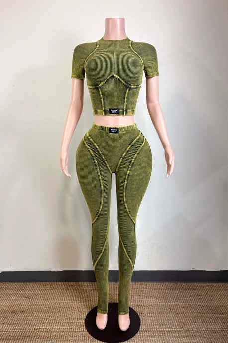 ENSEMBLE HAUT ET LEGGING ÉTIQUETTE SATIN NOIR DÉLAVÉ MINÉRAL