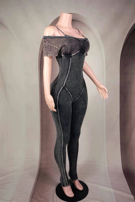 COMBINAISON ÉPAULE DÉNUDÉE À DOUBLE CONTOUR EFFET MINÉRAL