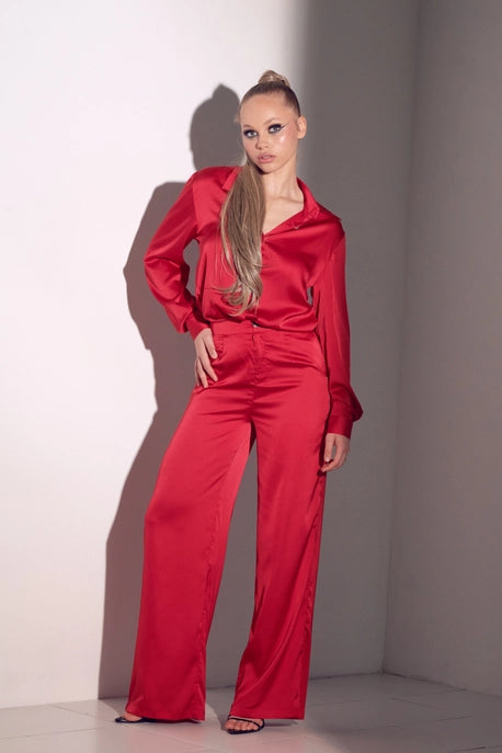 Ensemble haut et pantalon en satin