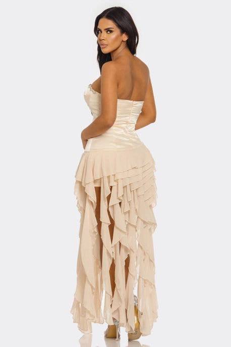 ROBE LONGUE EN SOIE IRRÉGULIÈRE À VOLANTS