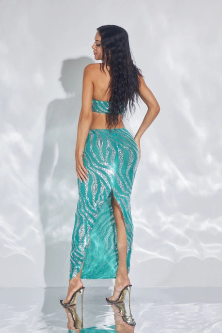 Robe longue à sequins