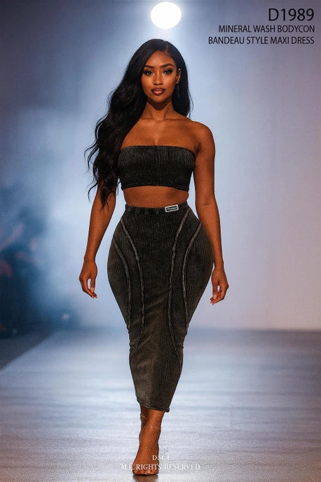 ROBE MAXI BANDEAU PRÈS DU CORPS EFFET MINÉRAL