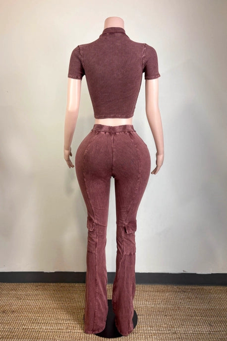 ENSEMBLE PANTALON AVEC POCHES LATÉRALES ET FERMETURE ÉCLAIR, LAVAGE MINÉRAL
