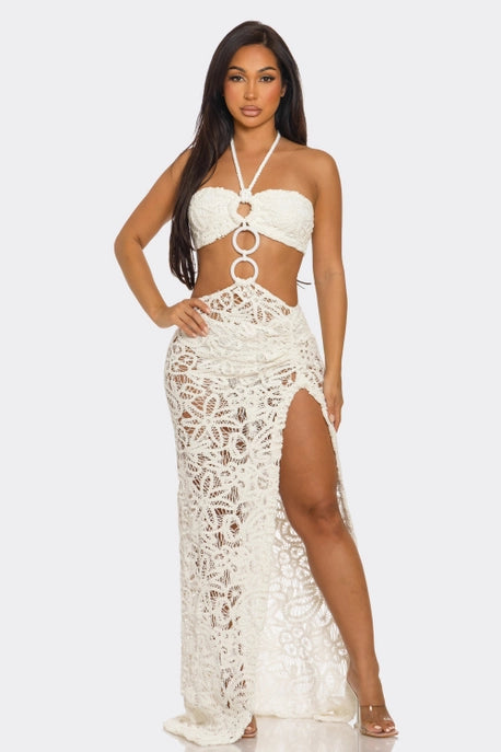 CORSET EN DENTELLE & ROBE MAXI À FENTES HAUTES