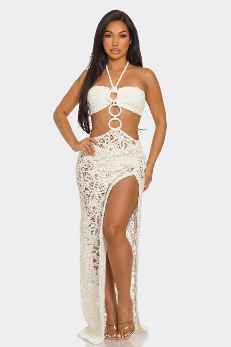 CORSET EN DENTELLE & ROBE MAXI À FENTES HAUTES