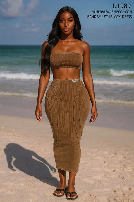 ROBE MAXI BANDEAU PRÈS DU CORPS EFFET MINÉRAL