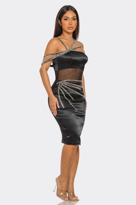 Robe Midi à Encolure Asymétrique
