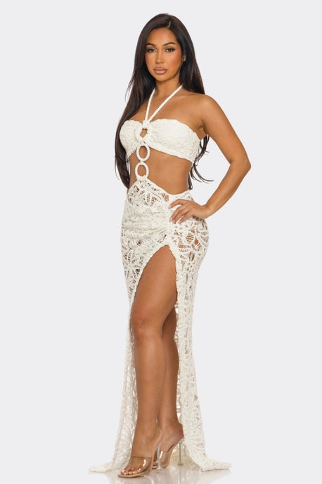 CORSET EN DENTELLE & ROBE MAXI À FENTES HAUTES