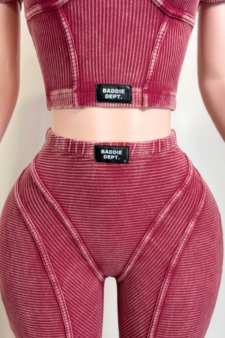 ENSEMBLE HAUT ET LEGGING ÉTIQUETTE SATIN NOIR DÉLAVÉ MINÉRAL